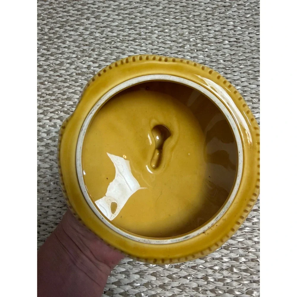 N/A vintage ceramic